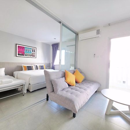 Recenta Suite Phuket Suanluang Kültér fotó