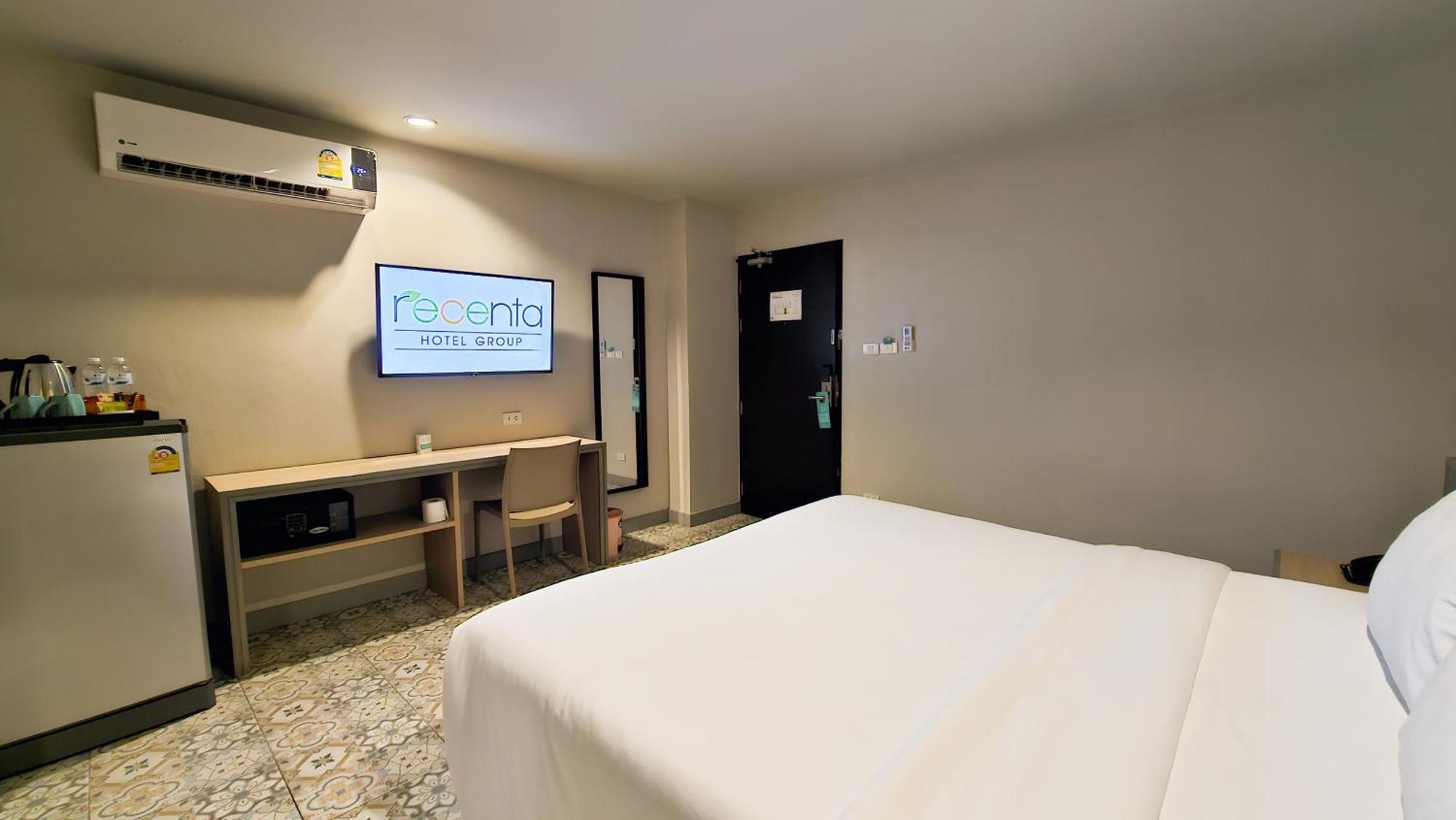 Recenta Suite Phuket Suanluang Kültér fotó