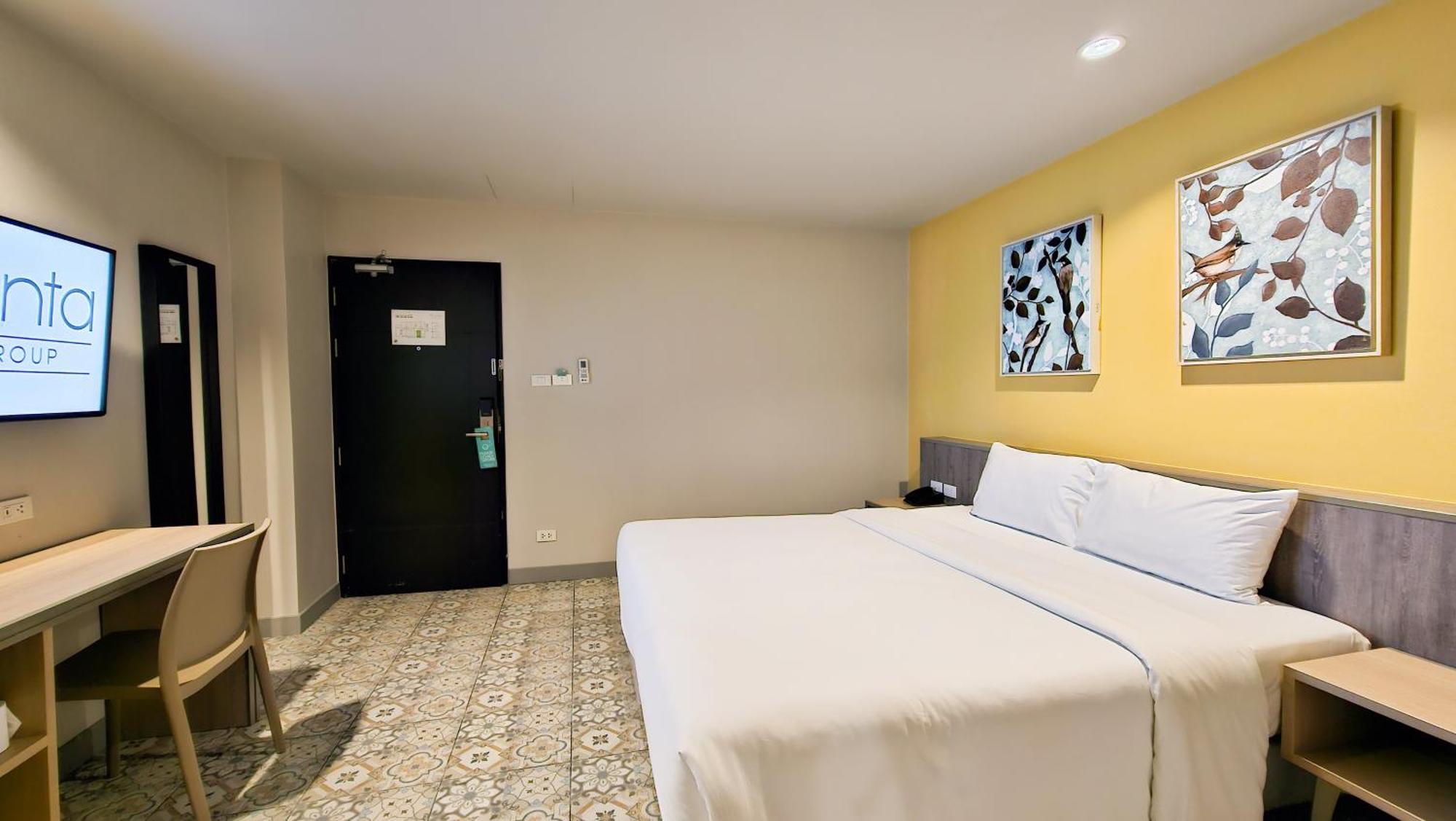 Recenta Suite Phuket Suanluang Kültér fotó