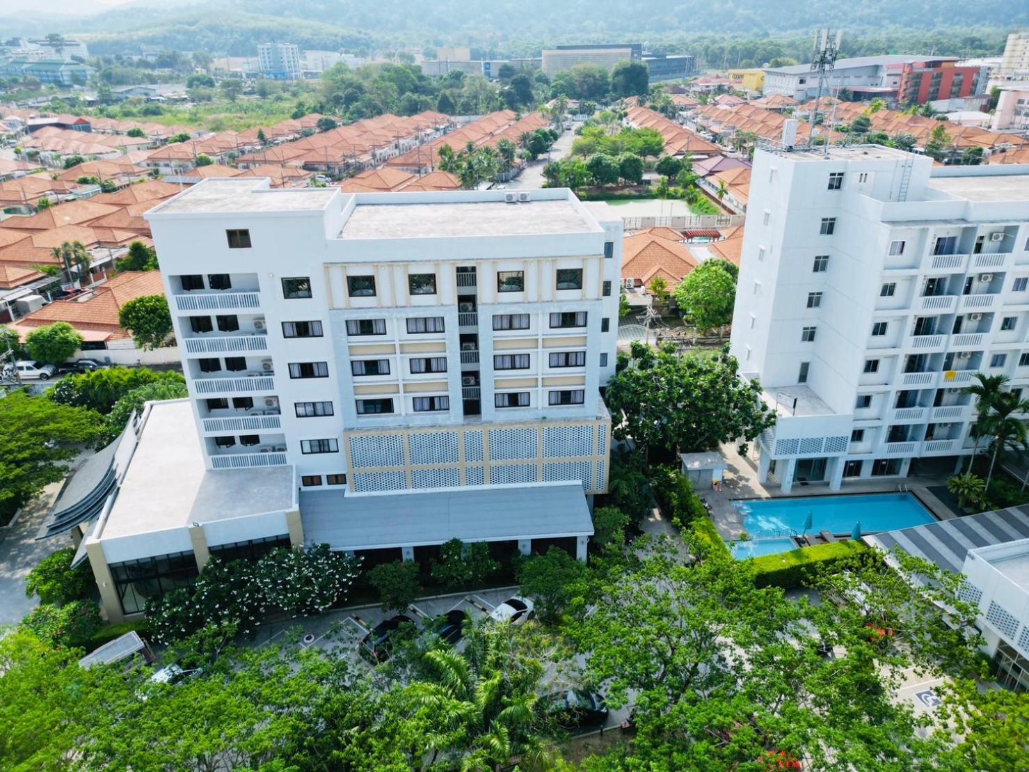 Recenta Suite Phuket Suanluang Kültér fotó