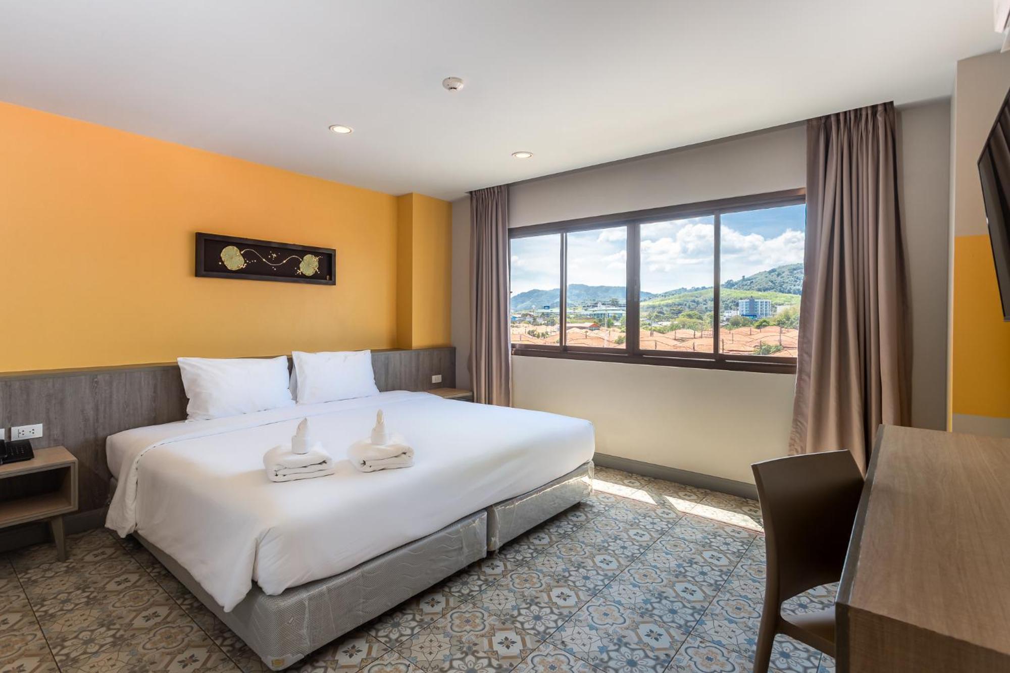 Recenta Suite Phuket Suanluang Kültér fotó