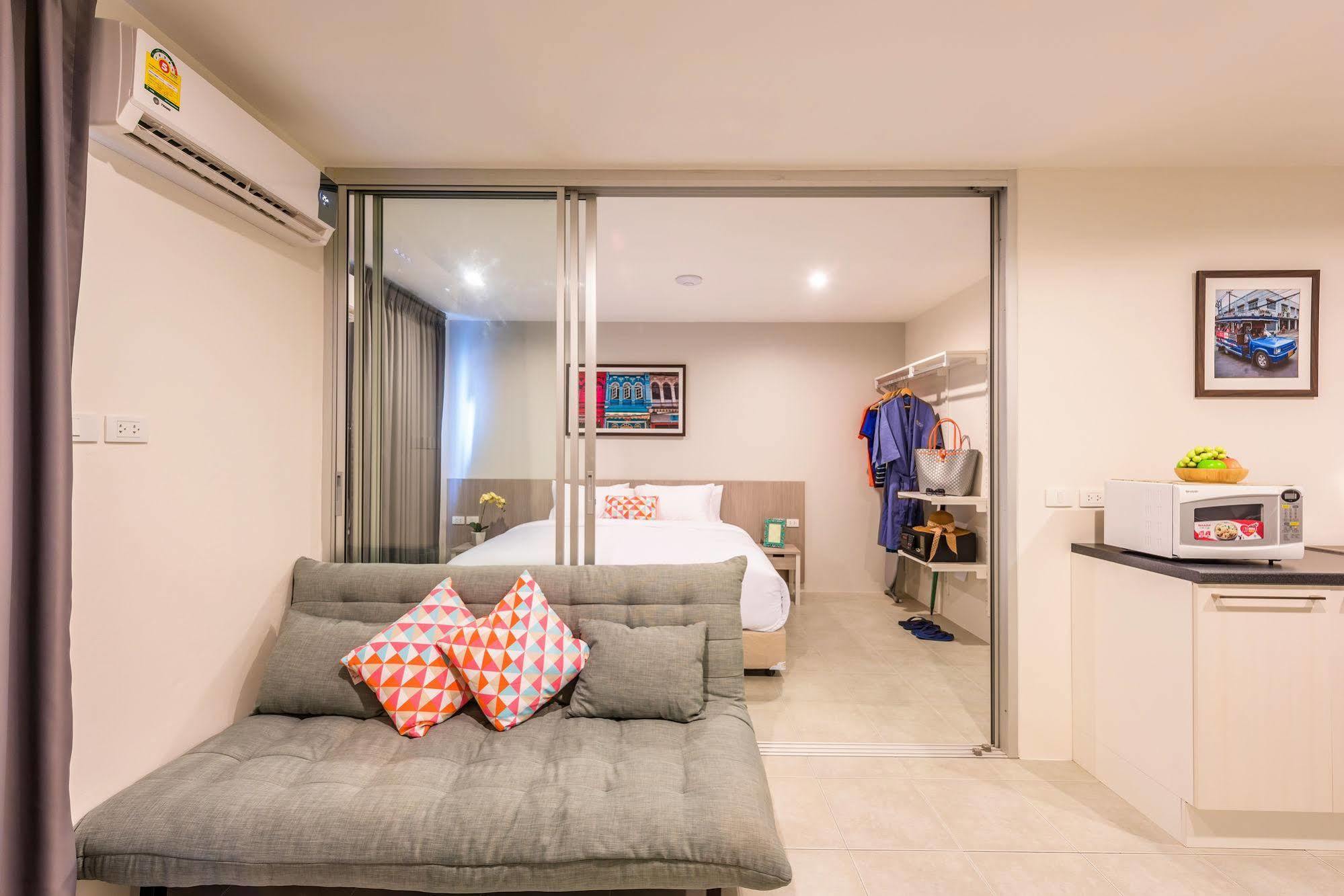 Recenta Suite Phuket Suanluang Kültér fotó