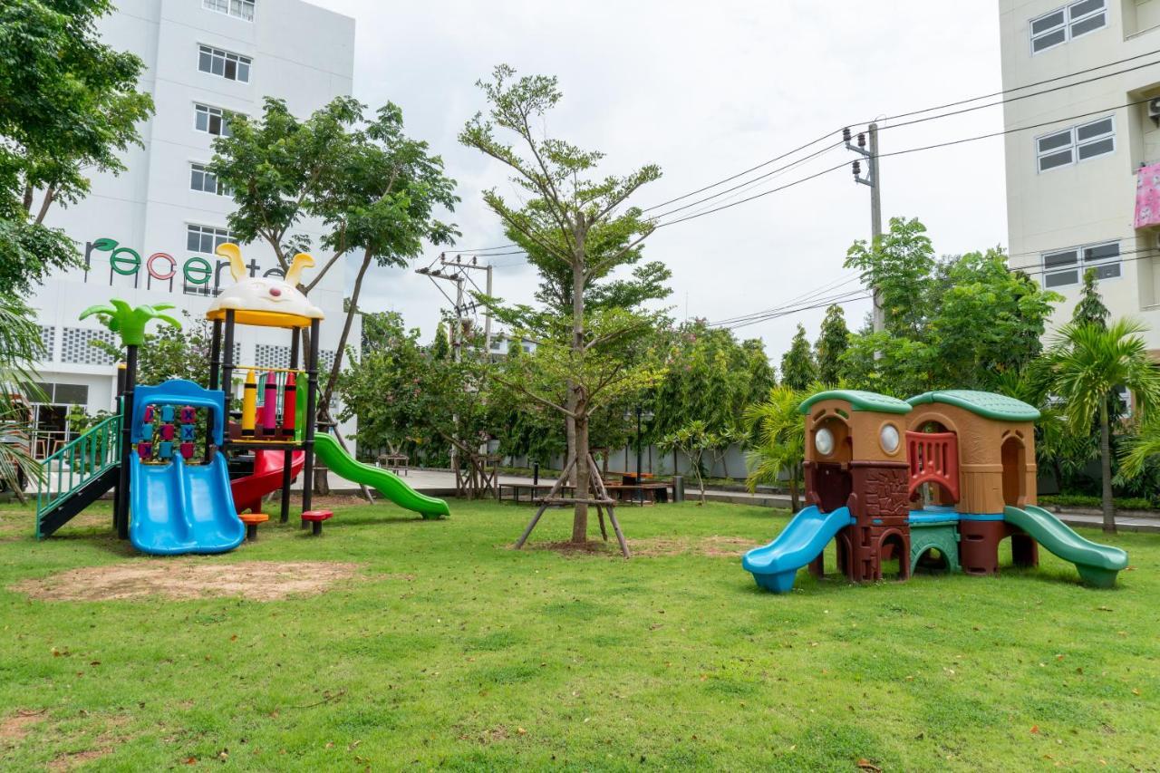 Recenta Suite Phuket Suanluang Kültér fotó