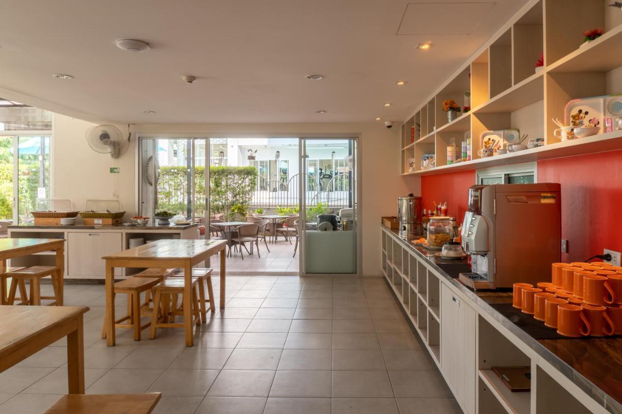 Recenta Suite Phuket Suanluang Kültér fotó